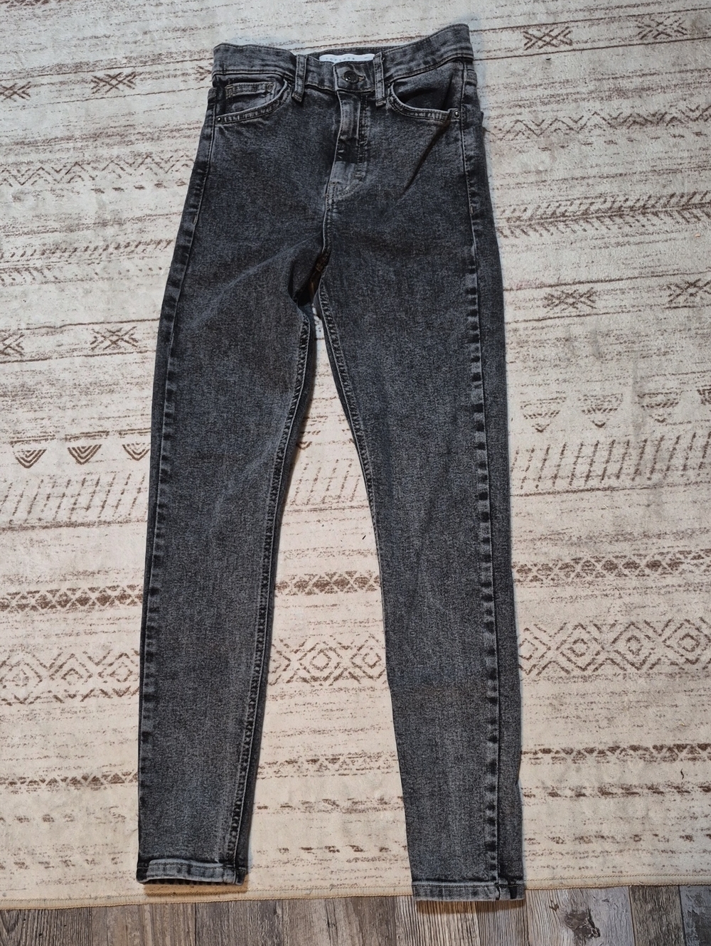 Topshop Skinny Jeans in Washed Black